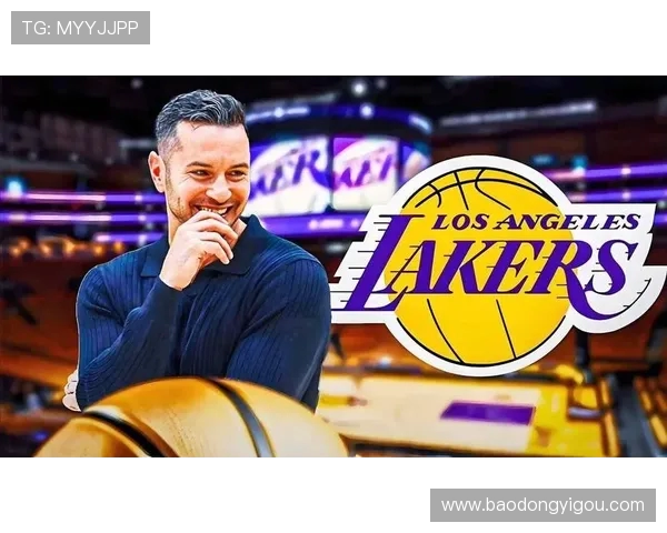 雷迪克赞扬艾顿挡拆配合出色 策应区决策精准助攻球队